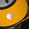 NEW ERA 9FORTY NEW YORK YANKEES WORLD SERIES 2009 TWO TONE / YELLOW UV - Image 4