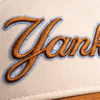 Casquette New York Yankees 9FORTY Adjustable – Beige & Marron - Image 2