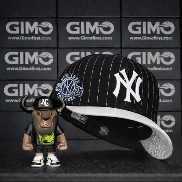 New York Yankees Pinstripe White Visor – Streetwear Cap Exclusive