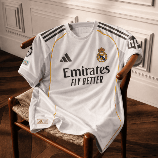 T-shirt home Real Madrid 2025/2026