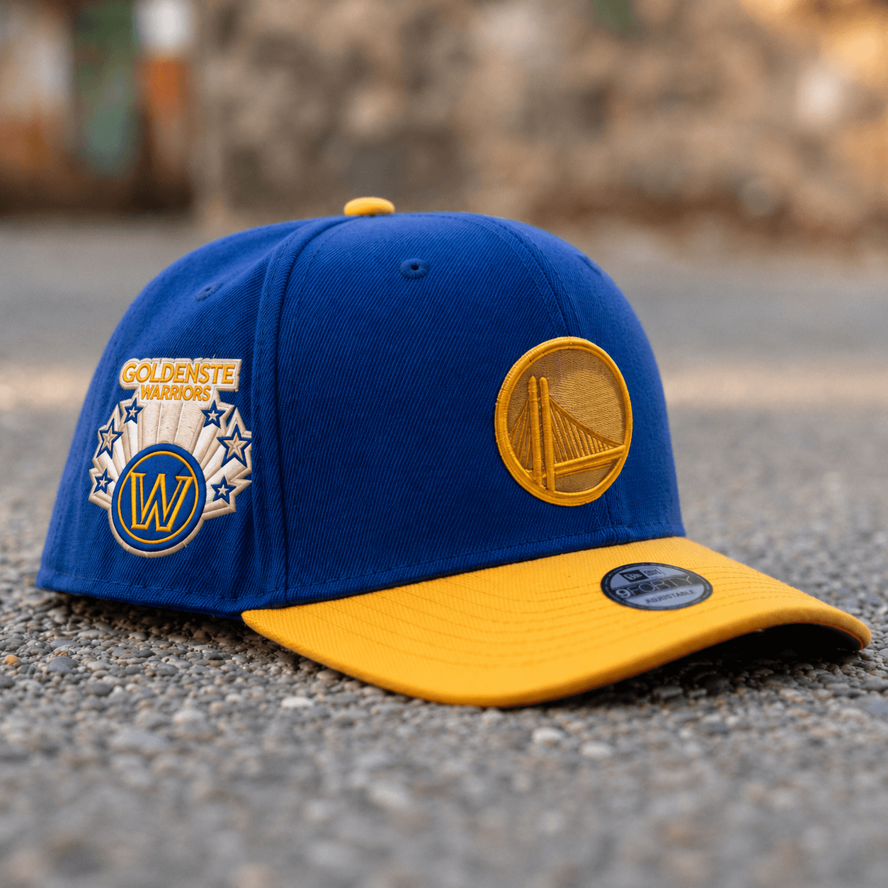 c3fc9fd8-3640-479f-b040-2677cb155f71 New Era Golden State Warriors Draft Edition 9FIFTY – Bleu & Or - Image 1
