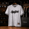 T-shirt Baseball New York Blanc à Rayures Noires – Style Vintage 1992