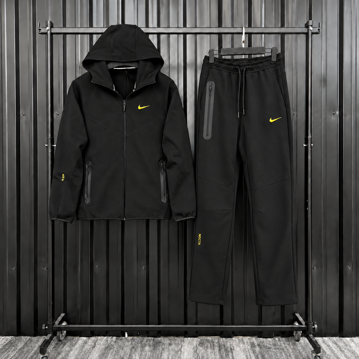 bee62b10-8a9d-4b52-8f43-61d28044cdef Ensemble NOCTA Urban Night — Noir & Jaune - Image 1